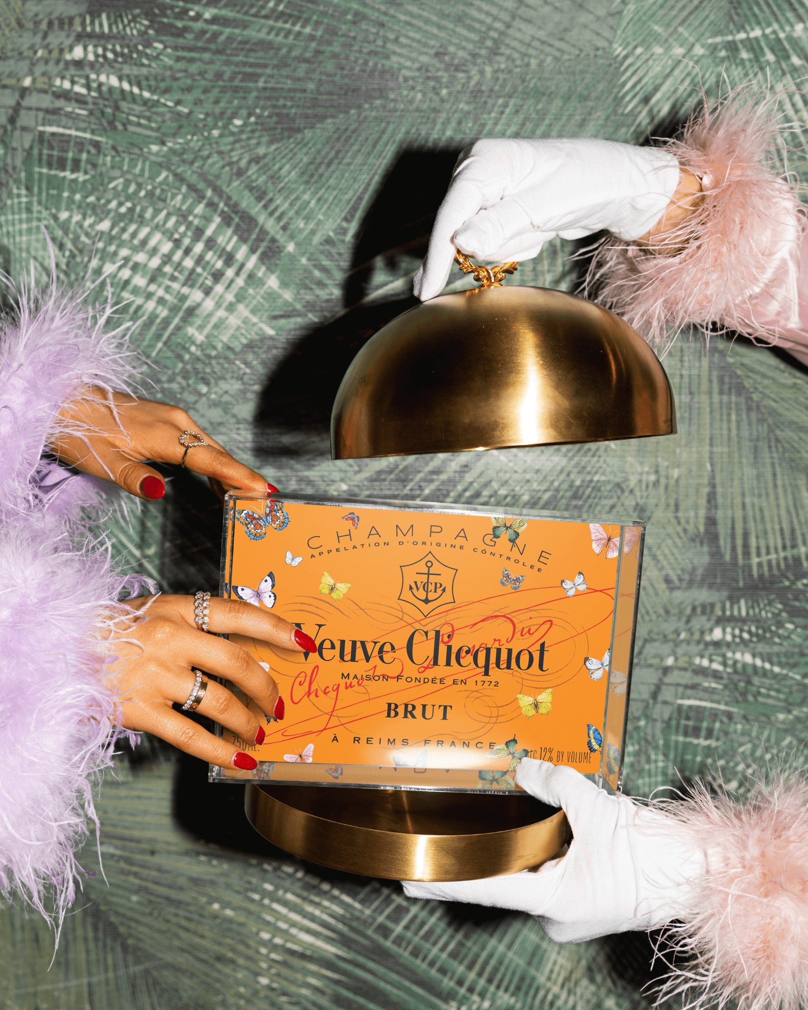 Bubbly Butterfly Small Tray - Tart By Taylor