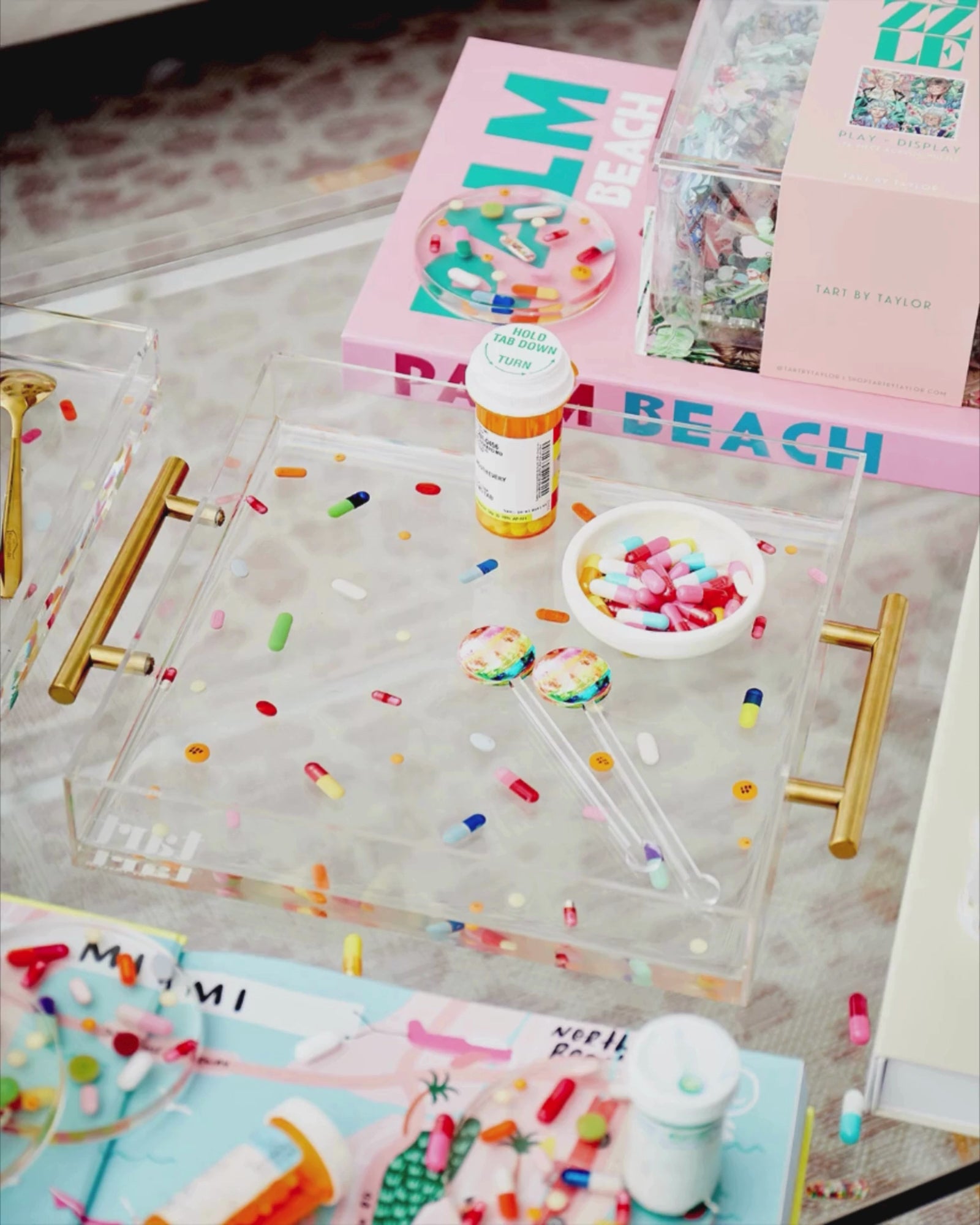Large Acrylic Tray | Classic Pill