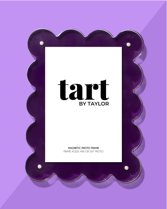 a picture frame with the words tart by taylor on it